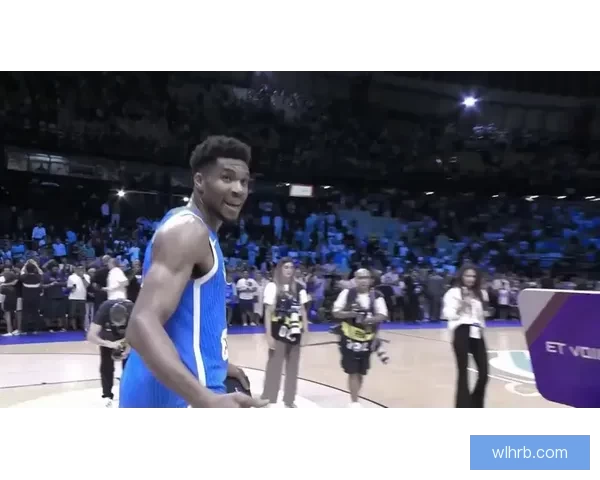 最强nba字母哥a扣教学，掌握这几招让你称霸赛场！ 